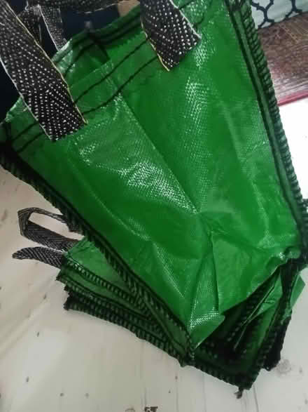 Photo of free 3x heavy duty bags / grow bags? (stalybridge SK15) #2