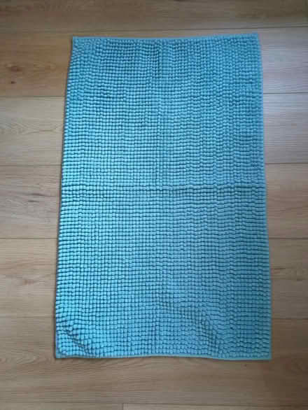 Photo of free Bath mat (Caversham RG4) #1