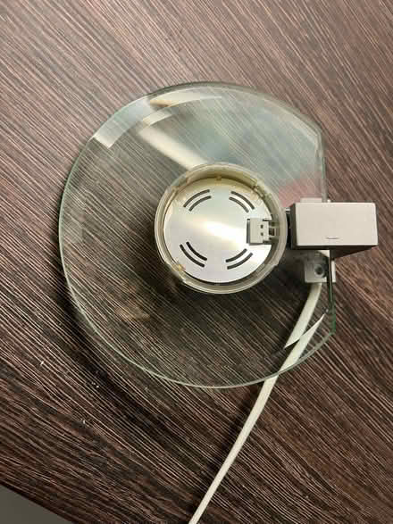 Photo of free Undercupboard lights. (Swindon SN3) #2