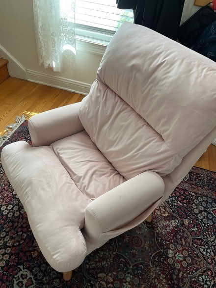 Photo of free Pink chair (North Wheaton) #2