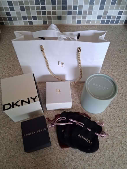 Photo of free Watch and jewellery boxes (Hoddesdon EN11) #1