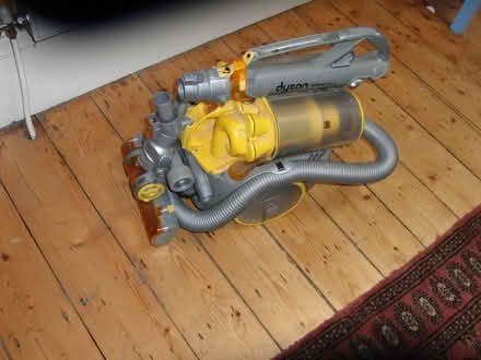 Photo of free DYSON DC11 vacuum cleaner (Renfrewshire PA3) #1