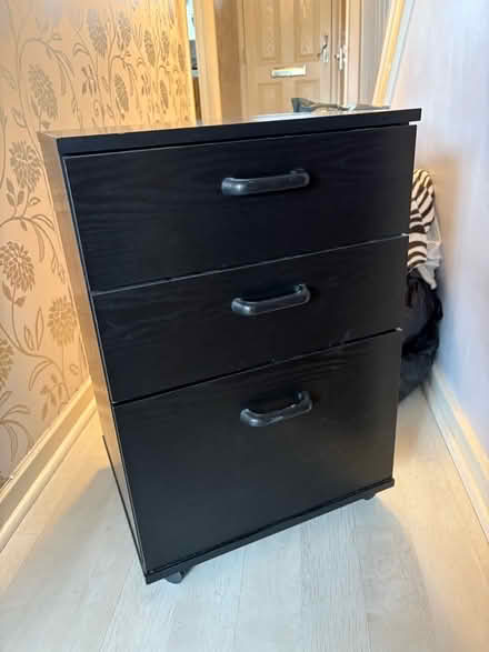 Photo of free Drawers (Erith DA17) #1