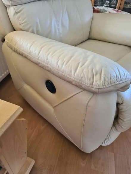 Photo of free Single electronic chair (Parnwell) #4