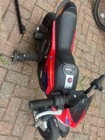 Photo of free Kids toy (CR2) #1