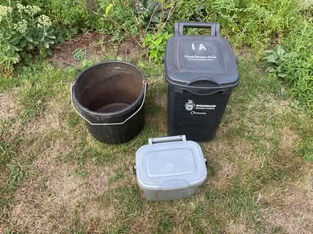 Photo of free Large bucket and 2 food waste bin (Wokingham RG41) #1