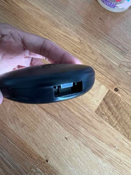 Photo of free Mac blotting powder - medium dark (W12) #3