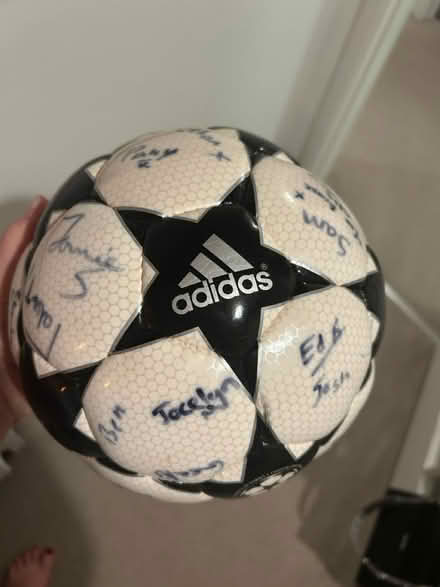 Photo of free football (Forrest hill station) #2