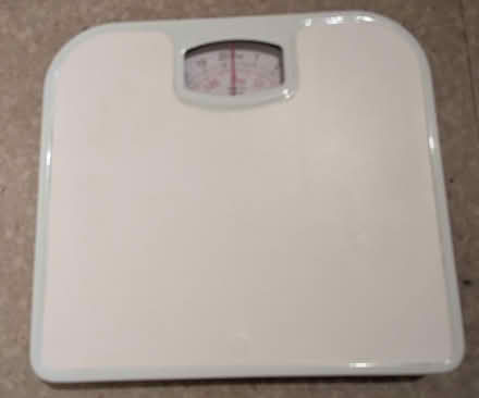 Photo of free Basic Analog Bathroom Scales (Gleadless S14) #1