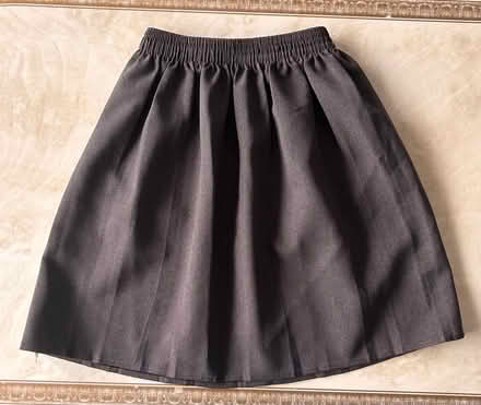 Photo of free Girls Grey School Skirt/ Age 8-9 #2 (Chatham ME4) #1