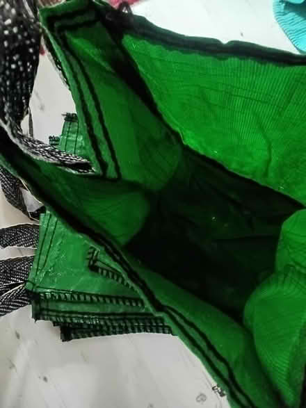 Photo of free 3x heavy duty bags / grow bags? (stalybridge SK15) #3