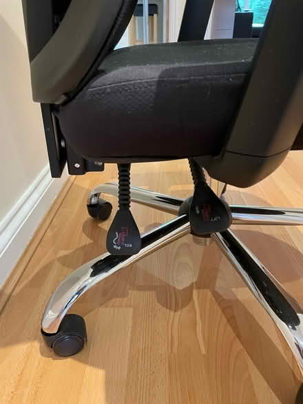 Photo of free Hbada home office chair (Top Amersham HP6) #3