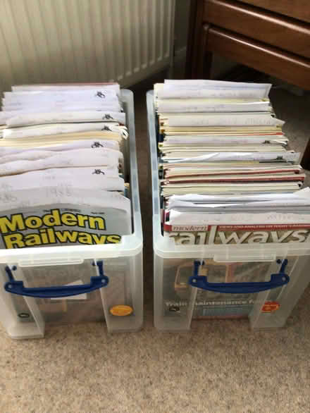 Photo of free Modern Railway Magazines (Holmer Green HP15) #1