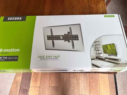 Photo of free Wall mounting TV Bracket (Tarleton PR4) #1