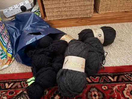 Photo of free A bag of chunky knitting wool, black and charcoal (Newport East PO30) #1