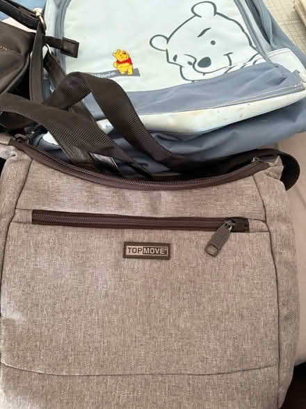 Photo of free 6x bags/rucksacks (NN3 Meadowfields) #4