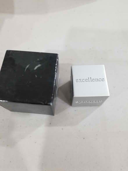 Photo of free Paper weights (Britannia Rd and Creditview Rd) #1