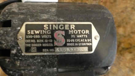 Photo of free Vintage SINGER SEWING MACHINE MOTOR (Blackpool FY1) #2