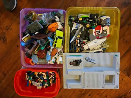 Photo of free Job lot of Lego (Bloxham OX15) #1