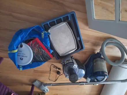 Photo of free Hoover, juicer, pans, mugs, iron, kitchen crockery (Jordanhill G12) #1