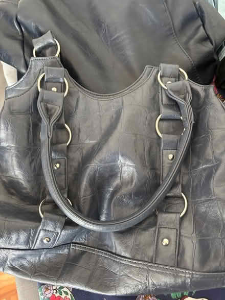 Photo of free 6x bags/rucksacks (NN3 Meadowfields) #3