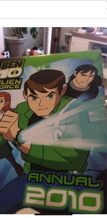 Photo of free Ben 10 Alien Force 2010 annual (Whins of Milton FK7) #1