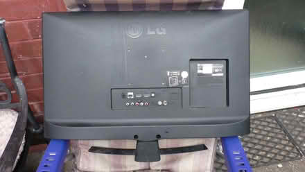 Photo of free LG 32" TV TELEVISION - No Leads or Remote (Blackpool FY1) #3
