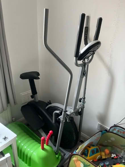 Photo of free Elliptical bike (Willesden NW10) #1