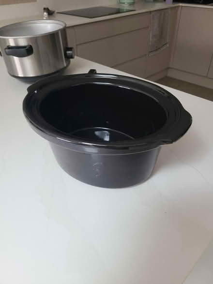 Photo of free Slow cooker (CR0) #3