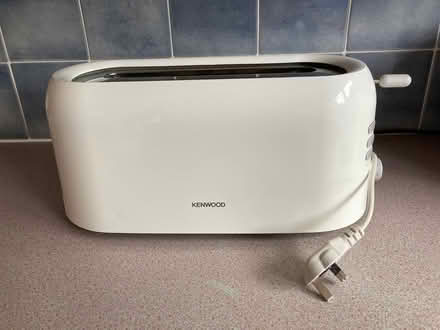 Photo of free Kenwood Toaster 4 slices (Lamorbey DA15) #1