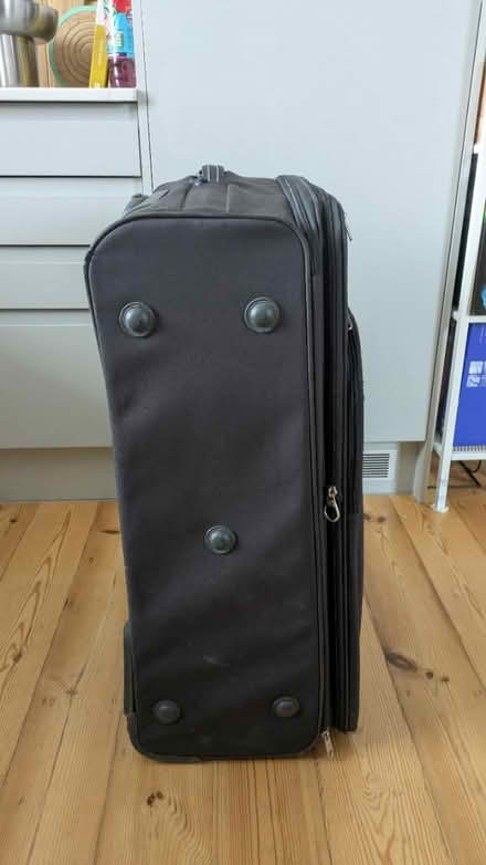 Photo of free Samsonite suitcase (Moyser Road SW16) #3