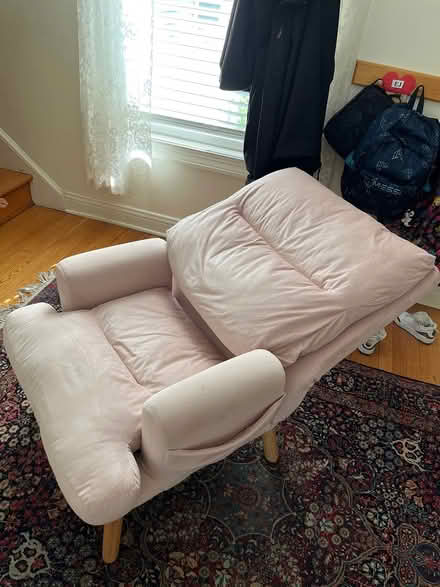 Photo of free Pink chair (North Wheaton) #1