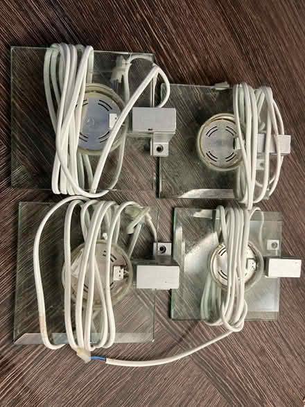 Photo of free Undercupboard lights. (Swindon SN3) #1