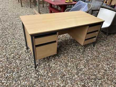 Photo of free Office Desk (Kingston Bagpuize OX13) #1
