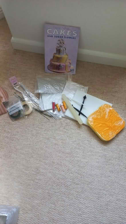 Photo of free Sugar Flower kit (Lower Tadmarton OX15) #1