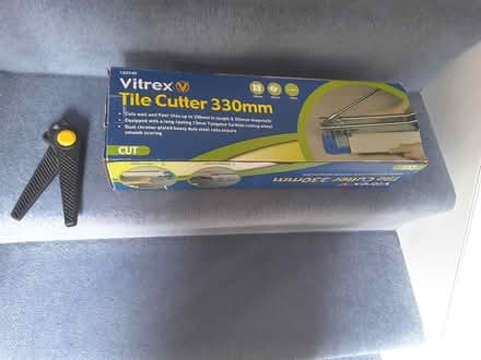 Photo of free Tile cutter and nippers (HP13 near railway station) #1