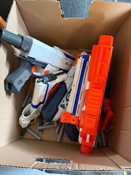 Photo of free nerf bundle (Marshalswick AL4) #1
