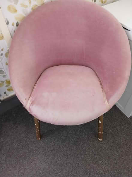 Photo of free Chair in need of tlc (Tiptree CO5) #1