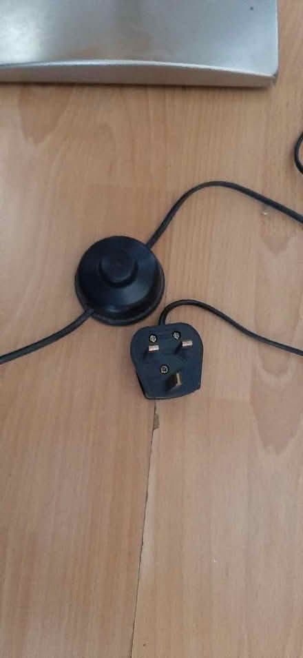 Photo of free Tall paper lamp 3 bulbs (Loanhead EH20) #2