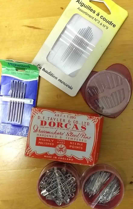 Photo of free Sewing odds and ends (BS15 9AB) #4