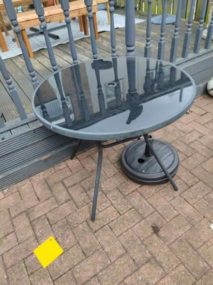 Photo of free Garden table (Hull. HU7) #1
