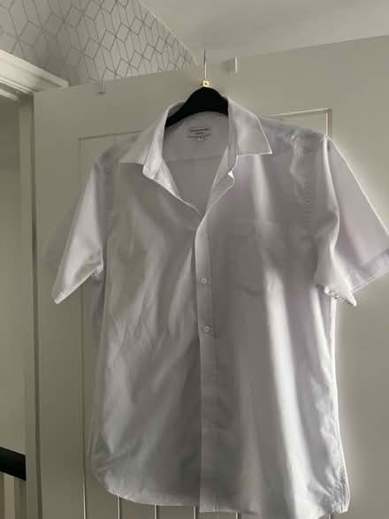 Photo of free Mens White short sleeve shirts (Leeds. LS9) #1