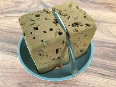 Photo of free Flower arranging oasis & bowl (Bohemia TN37) #1