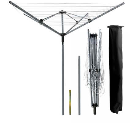 Photo of free Rotary washing line (Stepney Green E1) #2