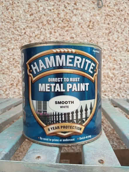 Photo of free Hammerite White paint 2.5L unopened (Bridge of Allan FK9) #1