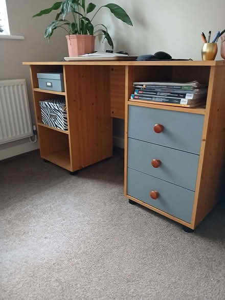 Photo of free Desk (Rydon Park EX2) #1