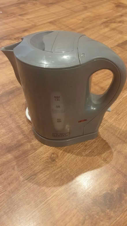 Photo of free Small kettle (TW7) #1