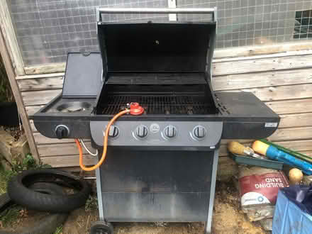 Photo of free Gas powered BBQ in working order. (Shephall SG2) #1