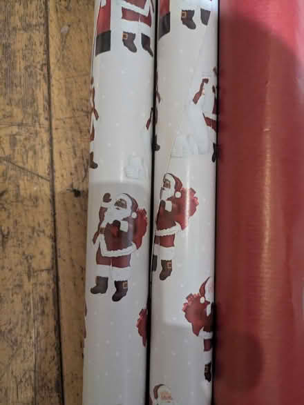Photo of free Wrapping paper (Heaton) #2
