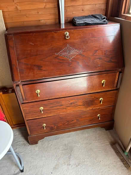 Photo of free Bureau (Moor Park L9) #2